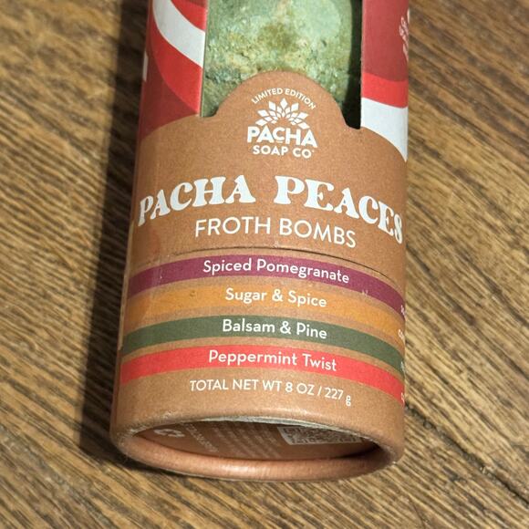 Pacha 4 Pack Bath Bombs Spiced Pomegranate Sugar Spice Balsam & Pine Peppermint - Picture 3 of 7